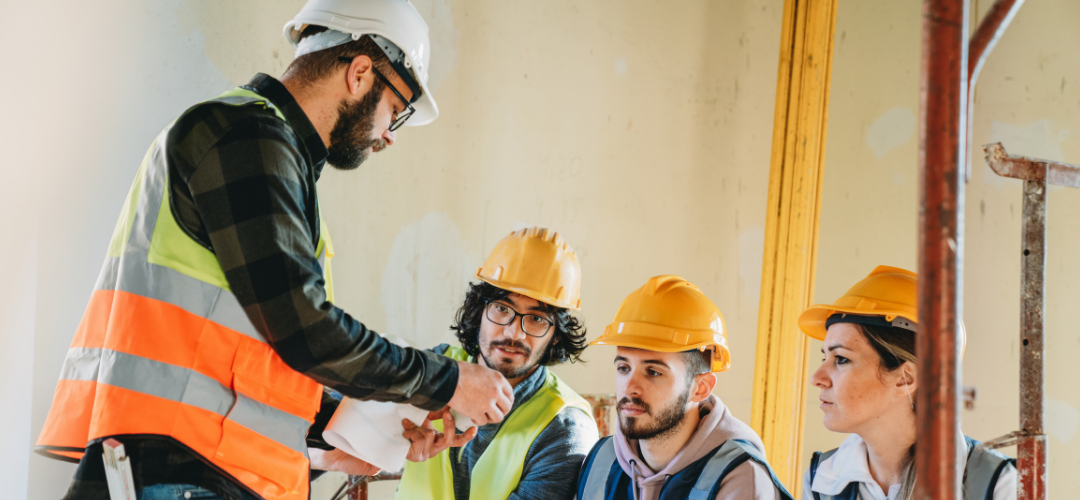 alt="HR support for Construction and Trades"